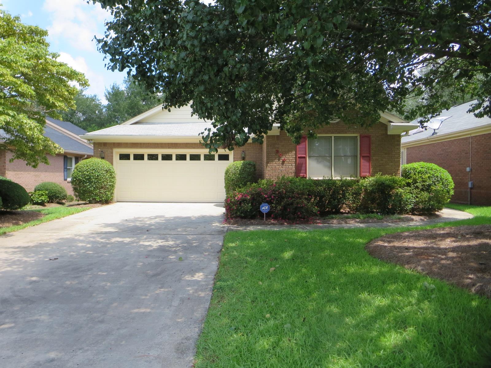 204 Echo Ln, Warner Robins, GA 31088 photo 2