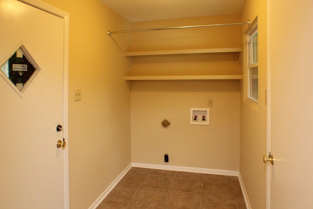 405 Terrell Dr, Warner Robins, GA 31088 photo 8
