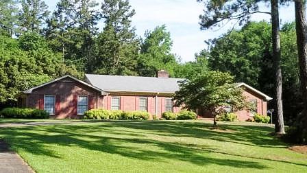 77 Cedar Blf, Winder, GA 30680 photo 1