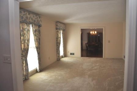 77 Cedar Blf, Winder, GA 30680 photo 4