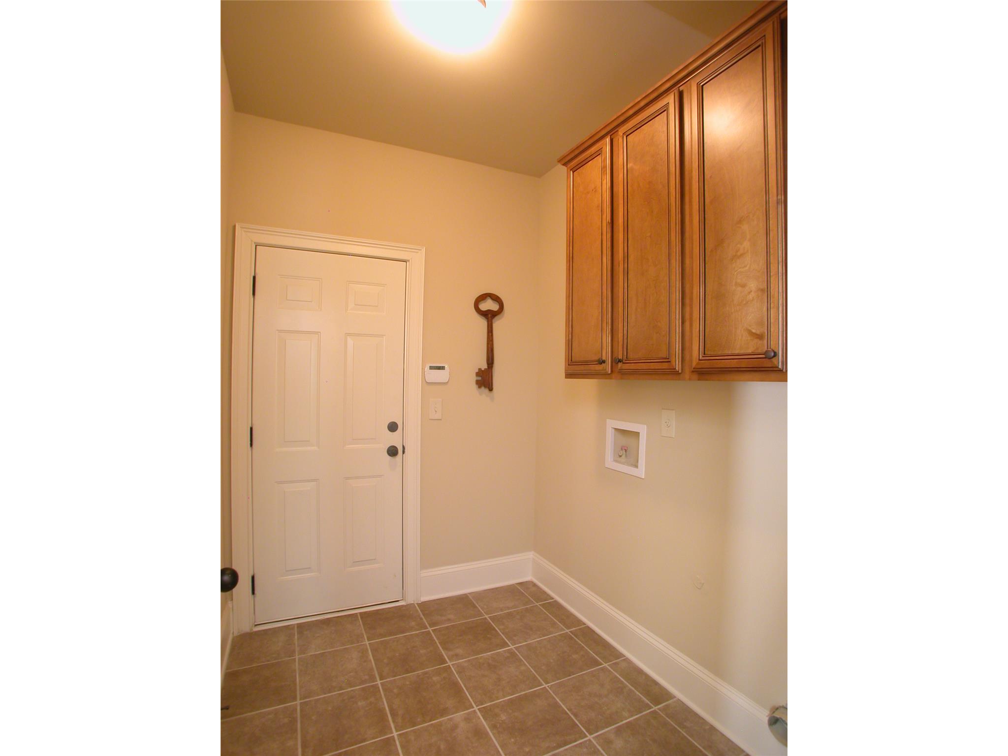 409 Oatgrass Dr, Grayson, GA 30017 photo 10
