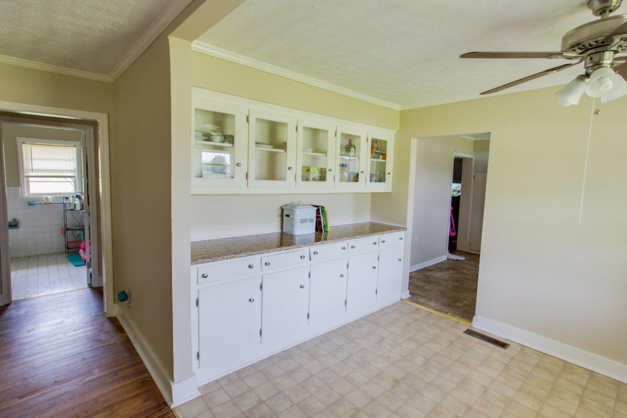 747 Hog Mountain Rd, Winder, GA 30680 photo 5