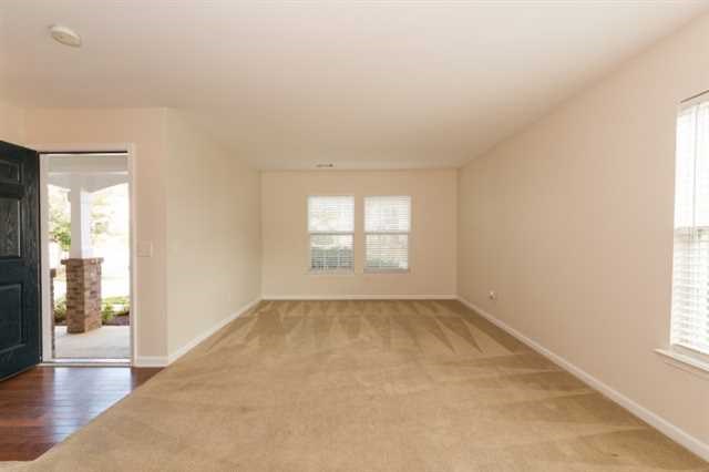 329 Cutleaf Ives Dr, Grayson, GA 30017 photo 13