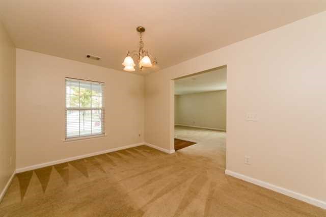 329 Cutleaf Ives Dr, Grayson, GA 30017 photo 5