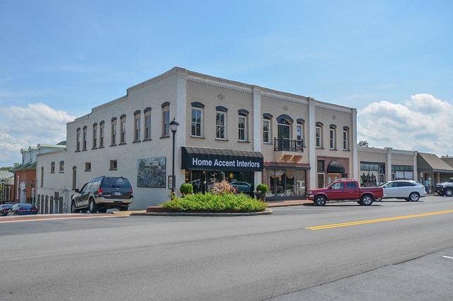 1 W Main St, Buford, GA 30518 photo 2