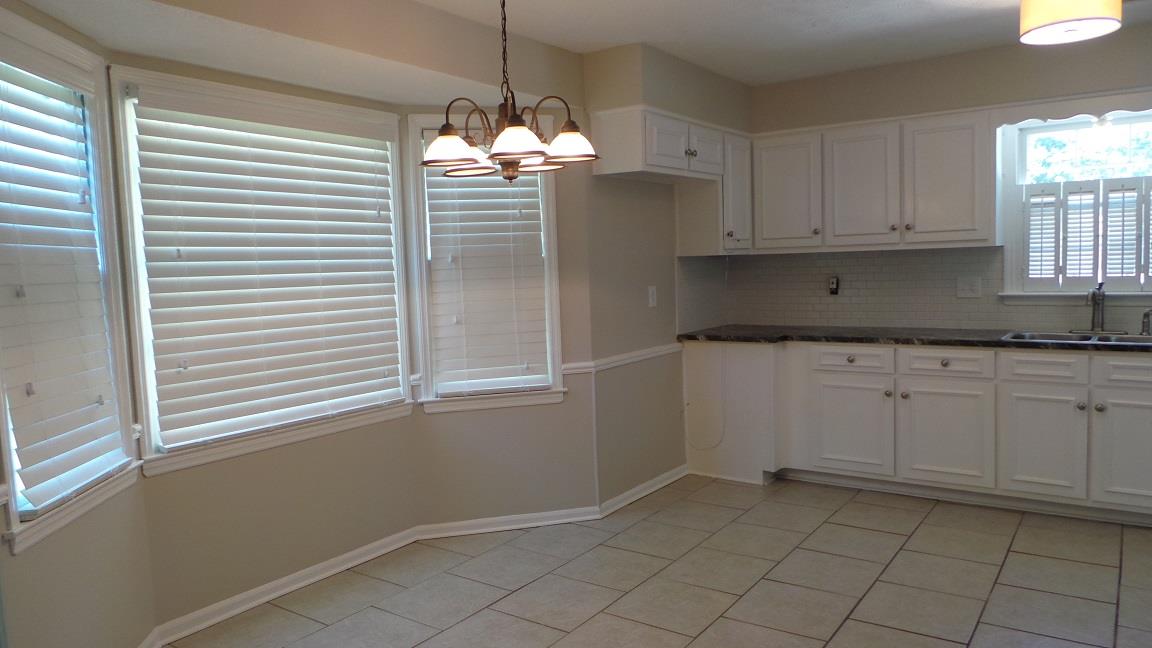132 Hazel Way, Lagrange, GA 30240 photo 6