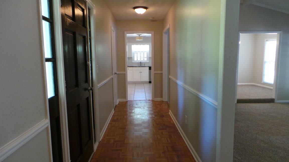 132 Hazel Way, Lagrange, GA 30240 photo 8