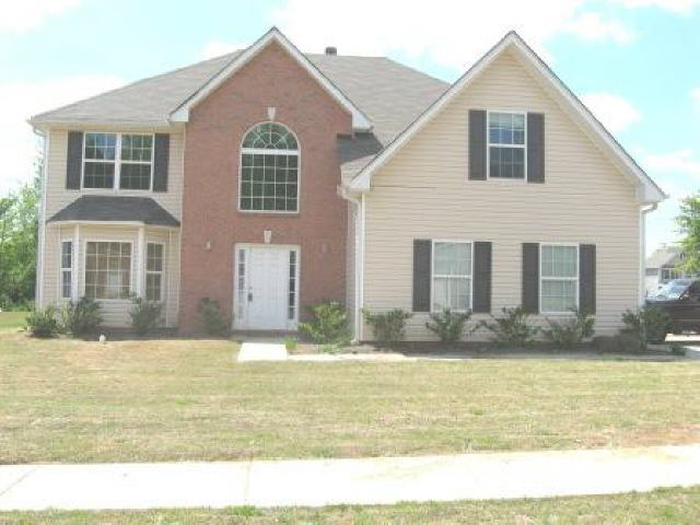 1107 Oak Hollow Ln, Hampton, GA 30228 photo 1