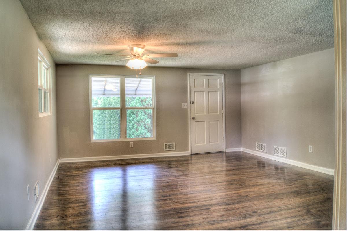 285 Purser Cir, Williamson, GA 30292 photo 17