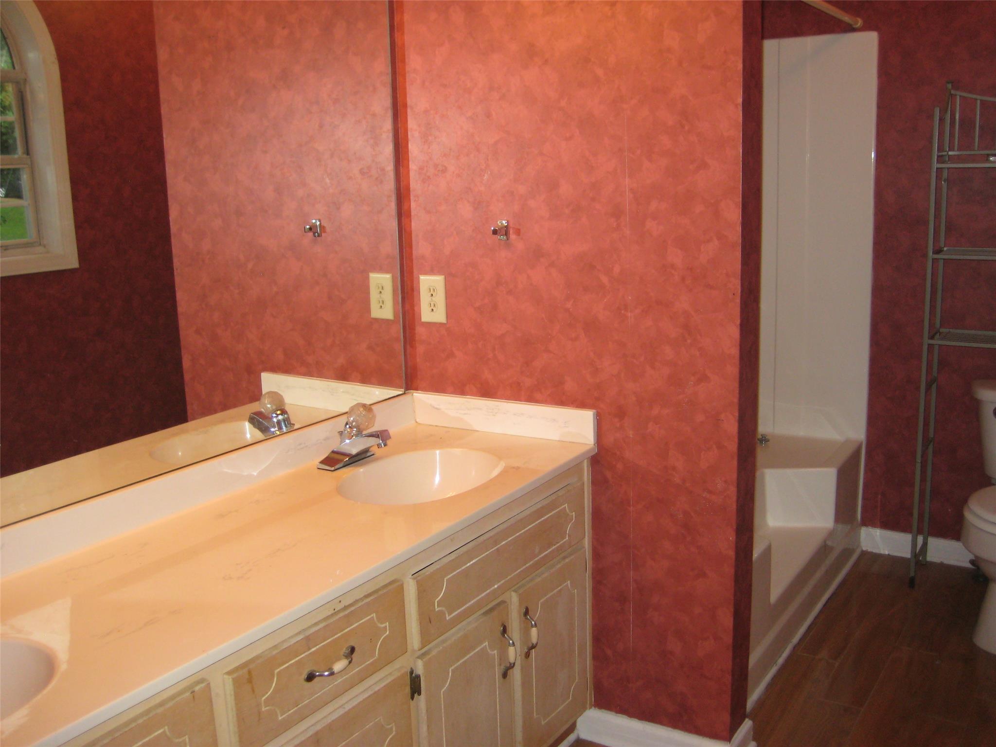 9170 Pine Tree Cir, Gainesville, GA 30506 photo 8