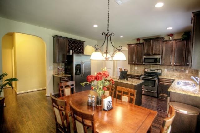 117 Mariahs Walk, Hampton, GA 30228 photo 9