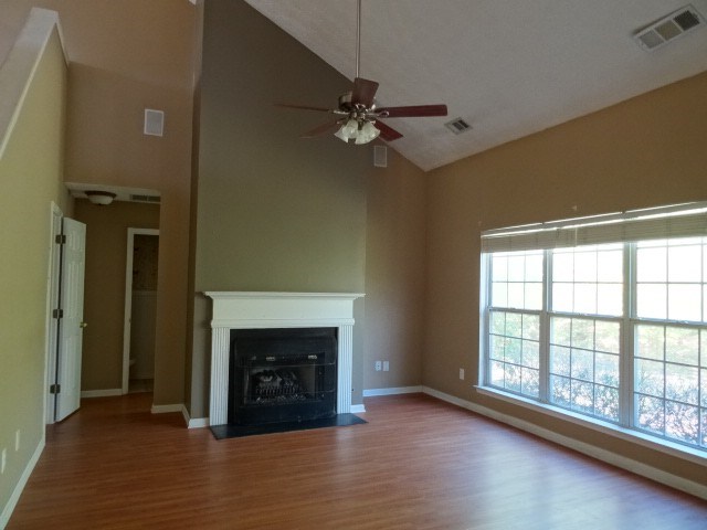 401 Ash Trace Ln, Grayson, GA 30017 photo 3