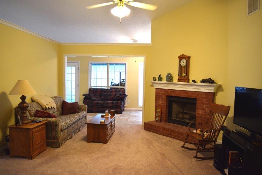 35 Lone Oak Ct, Covington, GA 30014 photo 2