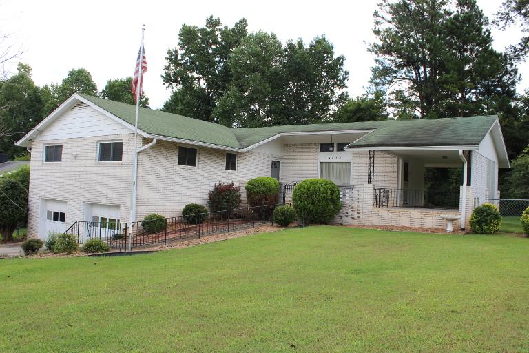 3072 Claiborne Dr, Duluth, GA 30096 photo 1