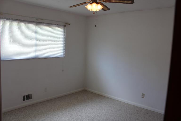 3072 Claiborne Dr, Duluth, GA 30096 photo 11