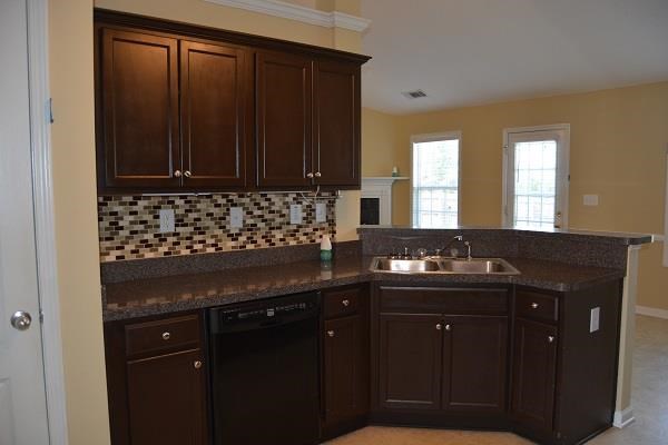 45 Oakbrook Ln, Covington, GA 30016 photo 9