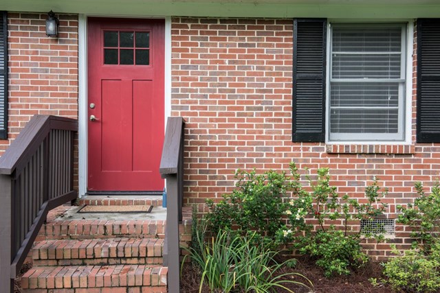 417 Pine Cir, Monroe, GA 30655 photo 3