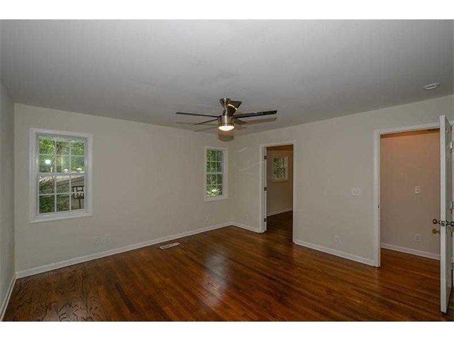 3924 Captain Dr, Atlanta, GA 30341 photo 10