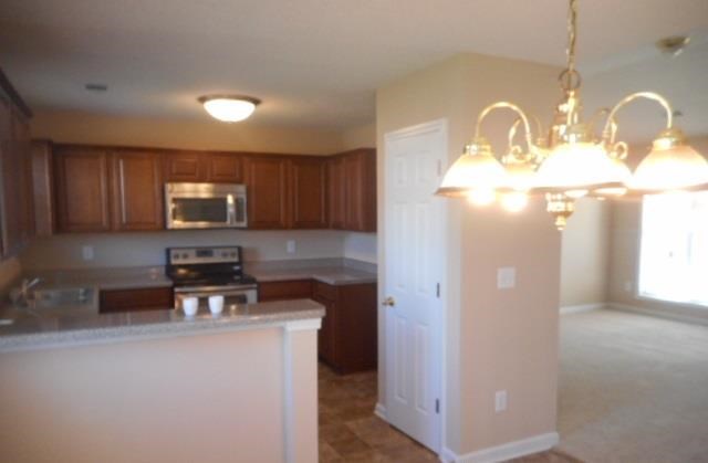 3364 Waggoner Pl, Rex, GA 30273 photo 8