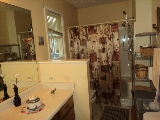105 Pine Tree Dr, Mcdonough, GA 30252 photo 17