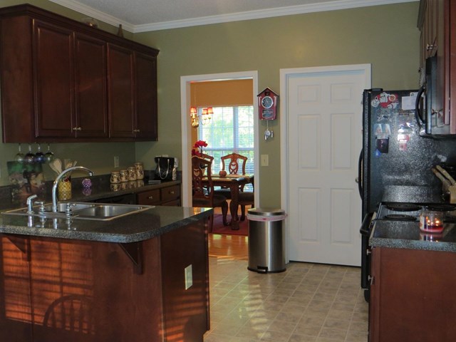 607 Trestle Ridge Rd, Toccoa, GA 30577 photo 5