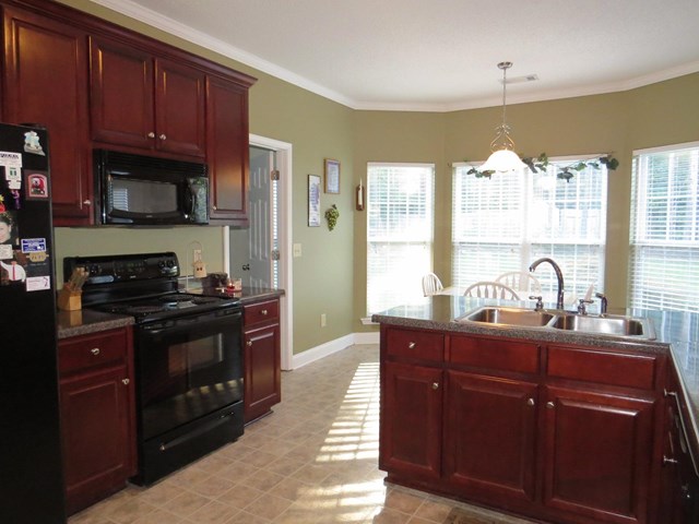 607 Trestle Ridge Rd, Toccoa, GA 30577 photo 4