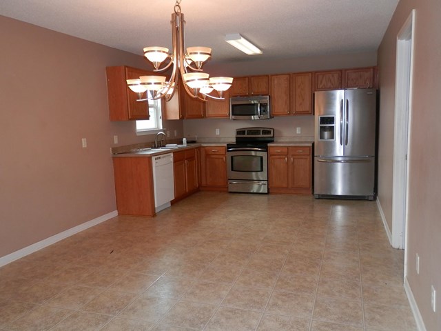 420 Flint Dr, Rincon, GA 31326 photo 4