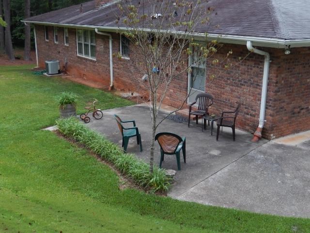 381 Willowdell Dr, Toccoa, GA 30577 photo 12