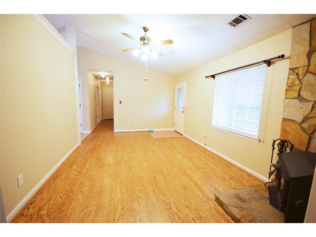 289 Ellison Rd, Tyrone, GA 30290 photo 3