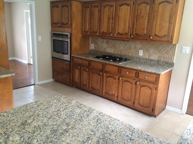 4127 Fieldway Rd, Rex, GA 30273 photo 3