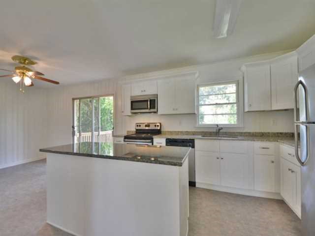 4117 Suzanne Ln, Duluth, GA 30096 photo 3