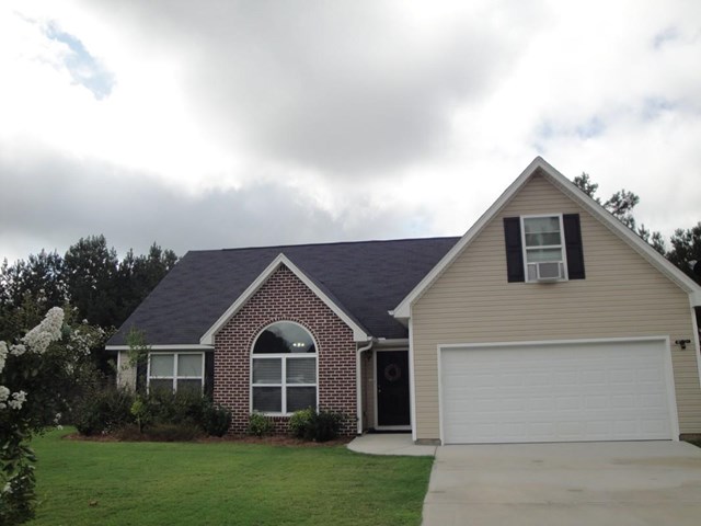 205 Lynn Wright Dr, Perry, GA 31069 photo 1