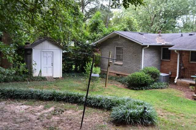 3865 Carlton Dr, Atlanta, GA 30341 photo 18