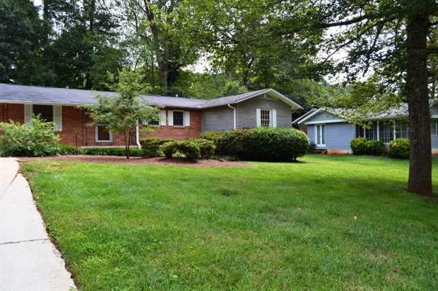 3865 Carlton Dr, Atlanta, GA 30341 photo 24