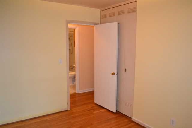 3865 Carlton Dr, Atlanta, GA 30341 photo 10