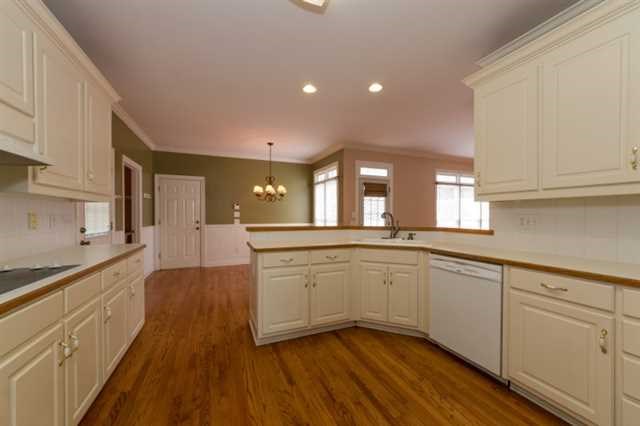2995 Towne Village Dr, Duluth, GA 30097 photo 10