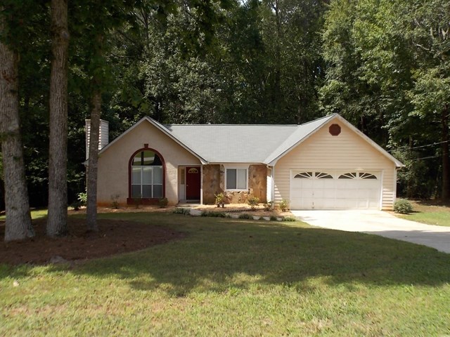 157 Stokes Dr, Stockbridge, GA 30281 photo 1