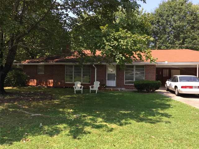 585 Chenocetah Dr, Cornelia, GA 30531 photo 22