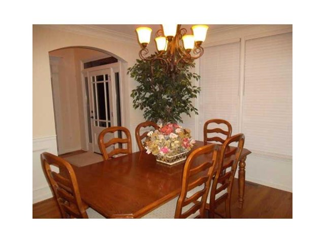 3003 Jesse Mill Ln, Buford, GA 30519 photo 4