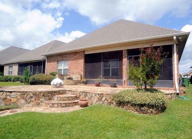 516 Eagle Springs Dr, Centerville, GA 31028 photo 2
