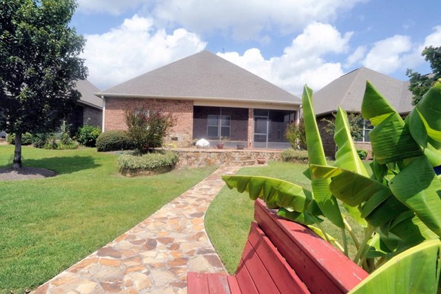 516 Eagle Springs Dr, Centerville, GA 31028 photo 4