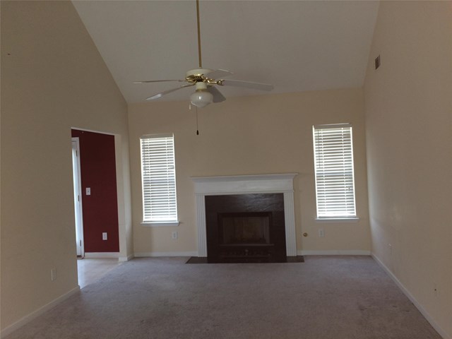75 Templeton Way, Covington, GA 30016 photo 2