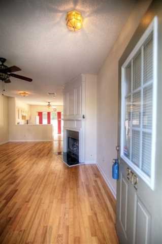 272 Devonshire Dr, Alpharetta, GA 30022 photo 2