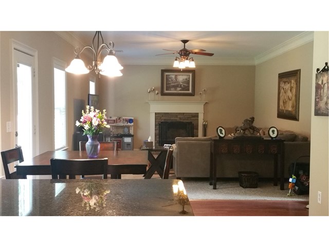 1409 Averys Walk, Monroe, GA 30655 photo 8
