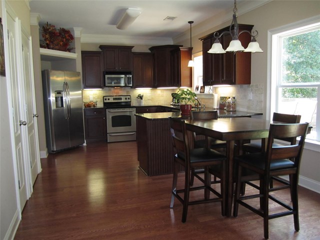 1409 Averys Walk, Monroe, GA 30655 photo 6
