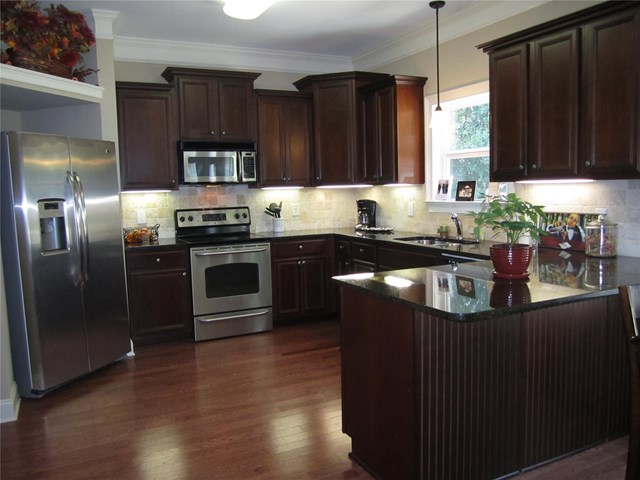 1409 Averys Walk, Monroe, GA 30655 photo 7