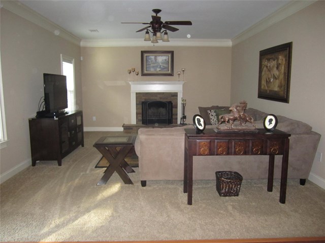 1409 Averys Walk, Monroe, GA 30655 photo 9