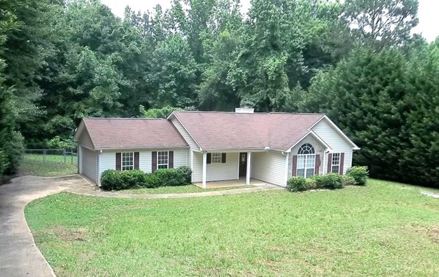 114 Edgemont Dr, Lagrange, GA 30240 photo 2