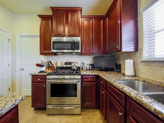 933 Sublime Trl, Canton, GA 30114 photo 11