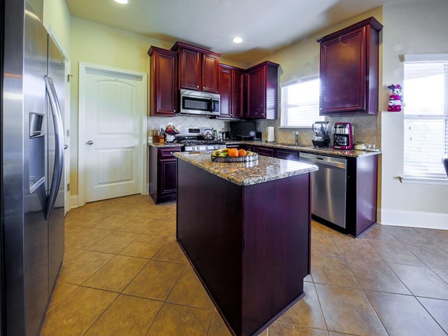 933 Sublime Trl, Canton, GA 30114 photo 12